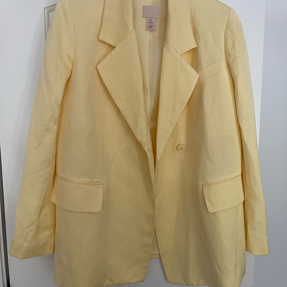 H&M butter yellow blazer size xs